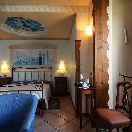 Albergo Ristorante Conca Azzurra Colico Exterior photo